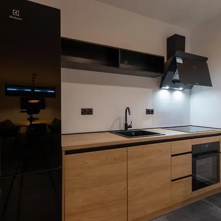 Luxury Doma With Heated Pool